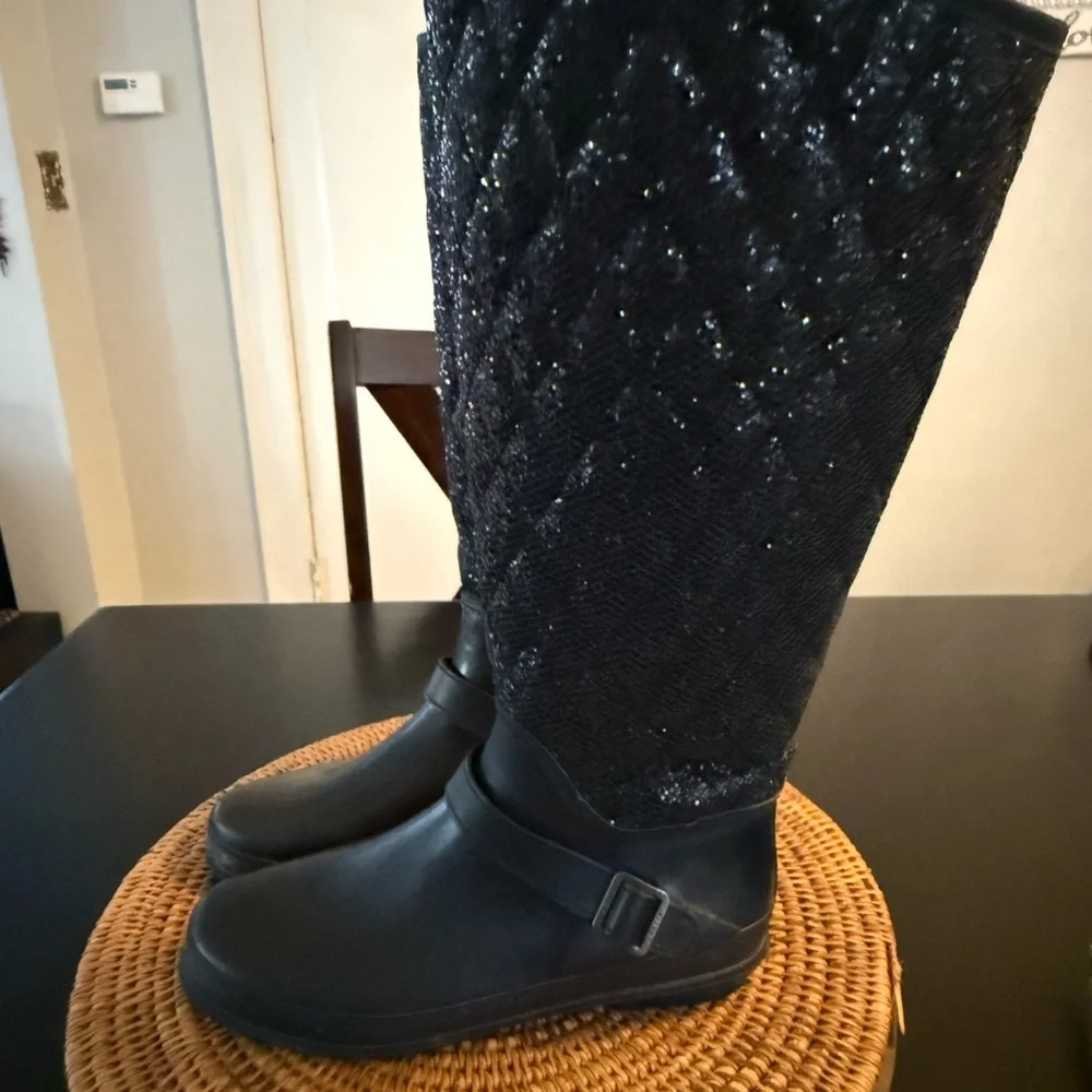 Sperry  sparkly waterproof Black Quilted‎ Knee-High Boots size 8